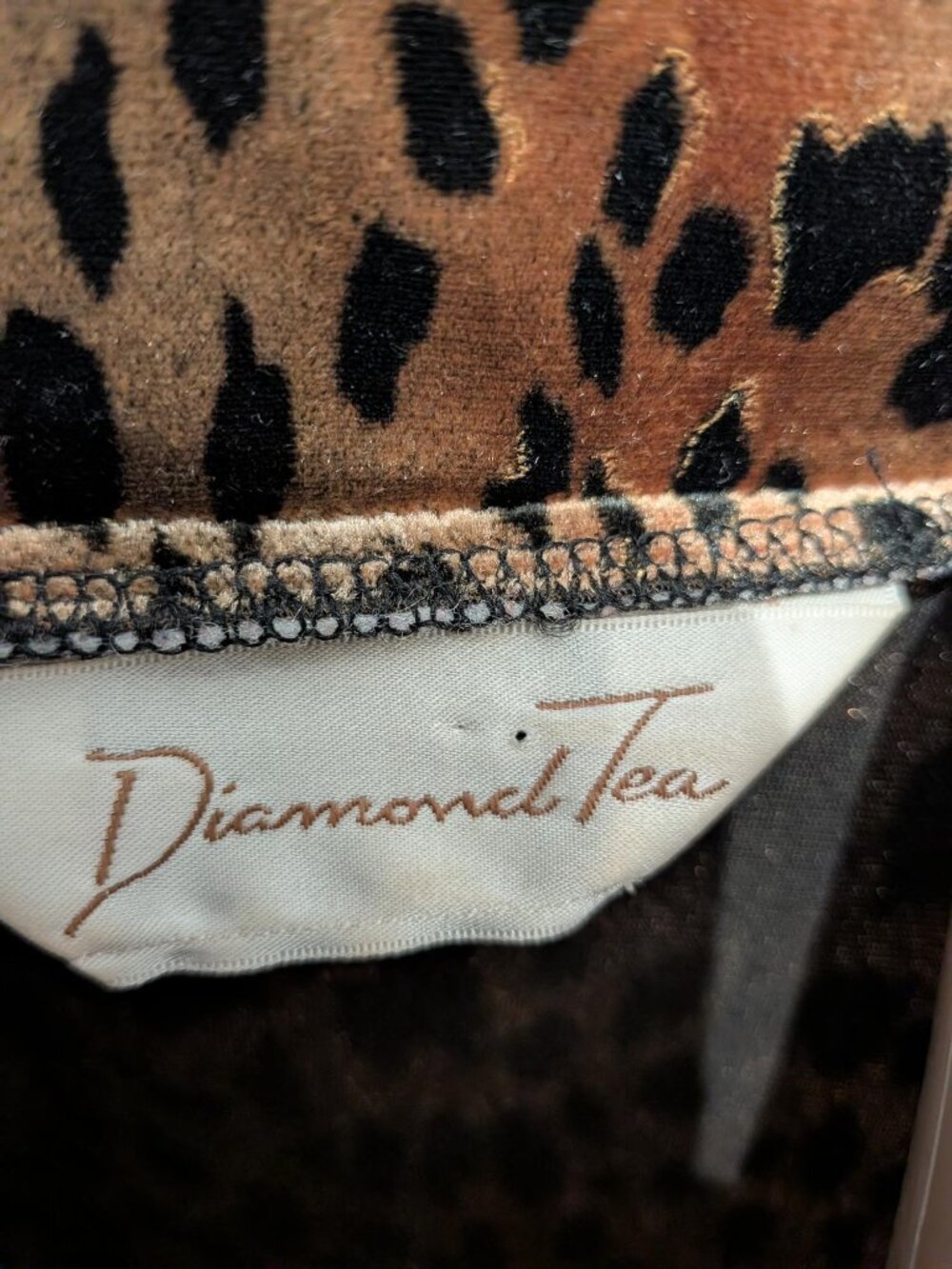 Vintage Canadian Made in Montreal Diamond Tea Women's Leopard/Cheetah Print Robe